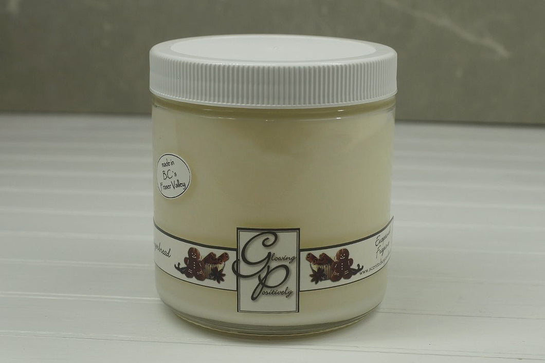 The Status’ sleek, urban style Gingerbread Status Candle blends elegantly for modern or contemporary interiors. This has been a popular candle for G.P. Soy for many years. The container is made by Libbey and can be easily repurposed after the candle is finished burning.  This holiday favorite is sweet and delicious as if you were baking cookies.  Lots of Ginger, Vanilla and Cinnamon.