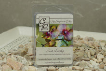 Load image into Gallery viewer, Positively Glowing Soy Candles just lovely fragrance cubes work in most electric melters and provide a safe way to have beautiful fragrance all day long. This is a gorgeous fruity floral fragrance that is a favorite for many.  Sweet Peaches, chamomile, aromatic cherry blossom &amp; amazing jasmine help you find your inner diva. Not too flowery at all.
