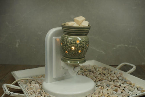 The Perennial Electric Wax Melter is an interiors ‘must have’ for your home to help fill it with your chosen fragrance safely. Electric Melters are the perfect size to plug into small places; above your kitchen counter, bathroom or hallway and they also make a great night lights!